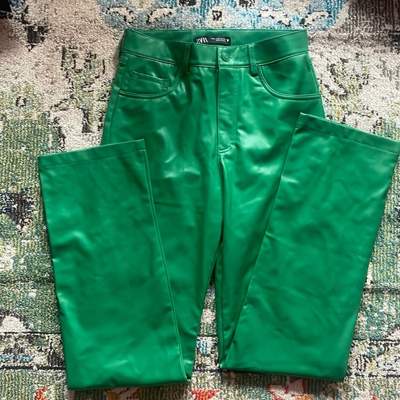Zara Pants - Zara Green Faux Leather Jeans Pants Size Small 26 Rare